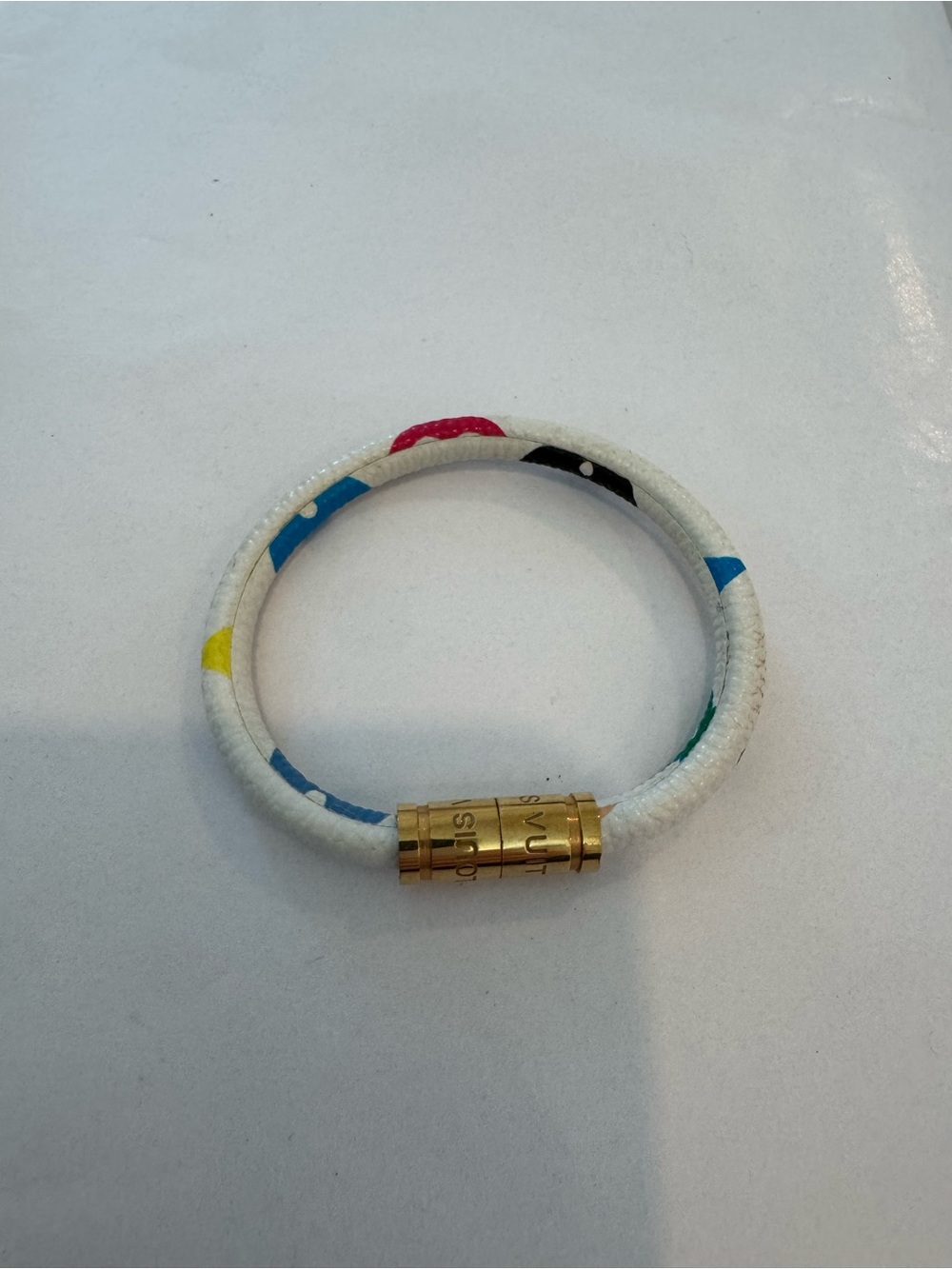 White Multicolor Cord Bracelet with Gold Clasp
